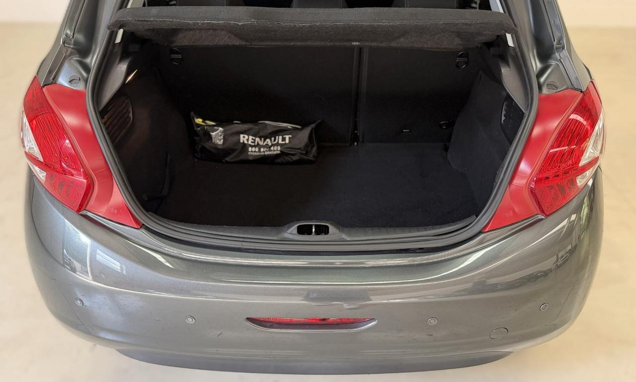 Peugeot 208 1.2 VTi 82 CV 5 porte Allure