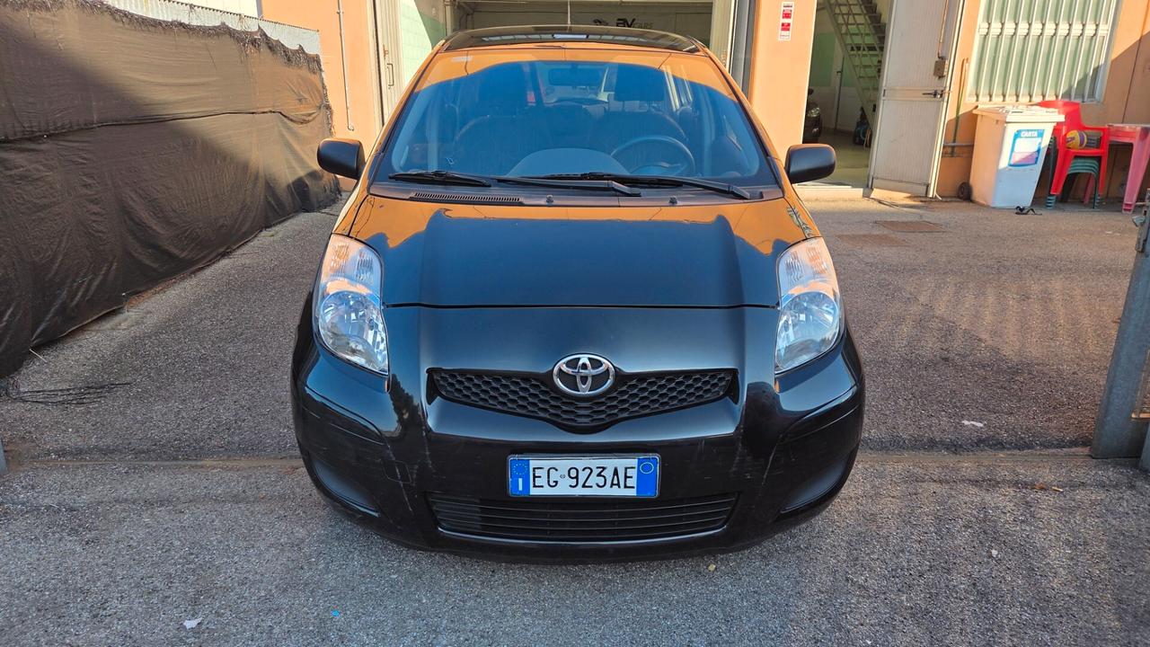Toyota Yaris 1.0 5 porte Sol unico proprietario km