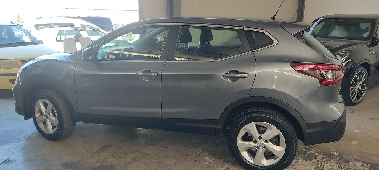 nissan quasqai 1.5 tdci 115 cv acenta