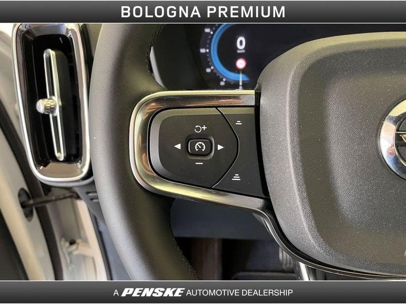 Volvo XC40 XC40 B3 automatico Core