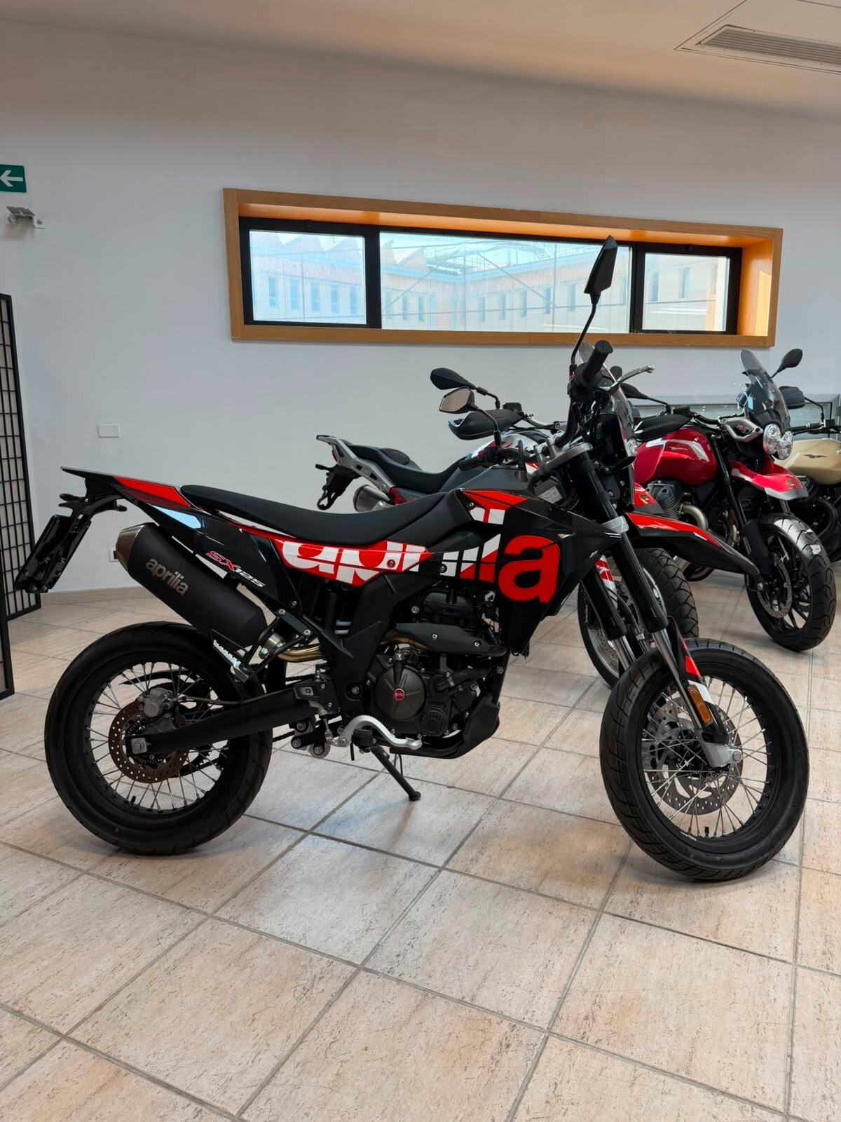 Aprilia SX 125 DEMO AZIENDALE