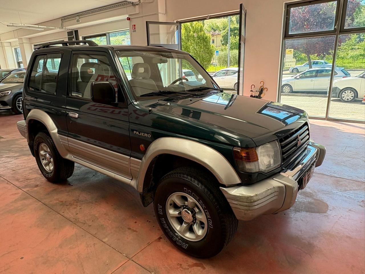 MITSUBISHI PAJERO 4X4 Diesel 2.5 CV 100 Km 204.839 tagliandati