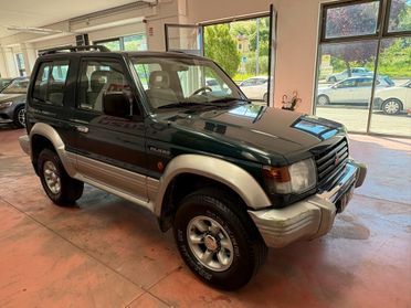 MITSUBISHI PAJERO 4X4 Diesel 2.5 CV 100 Km 204.839 tagliandati