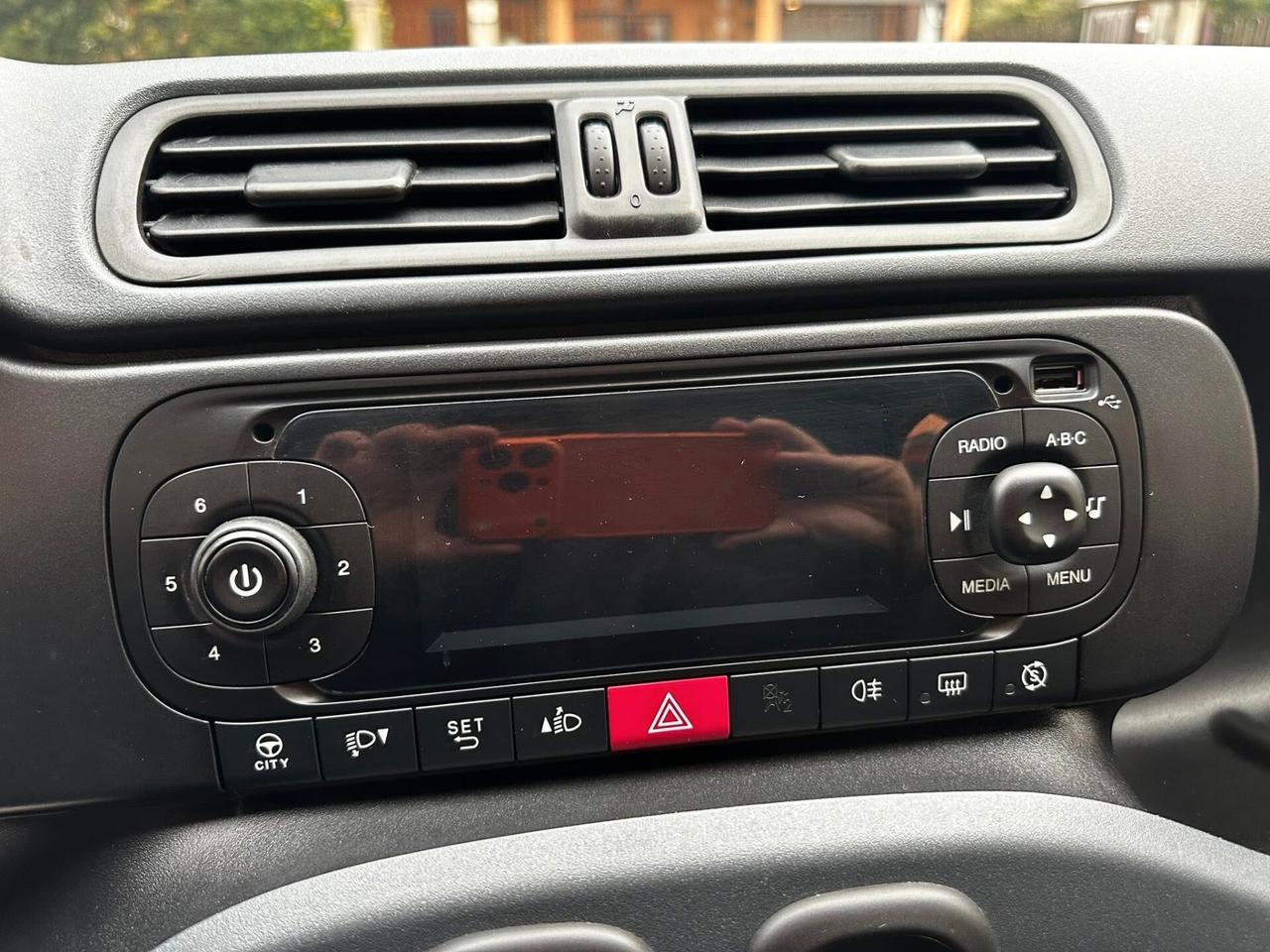 Fiat Panda 1.0 FireFly S&S Hybrid Easy NEOPATENTATI