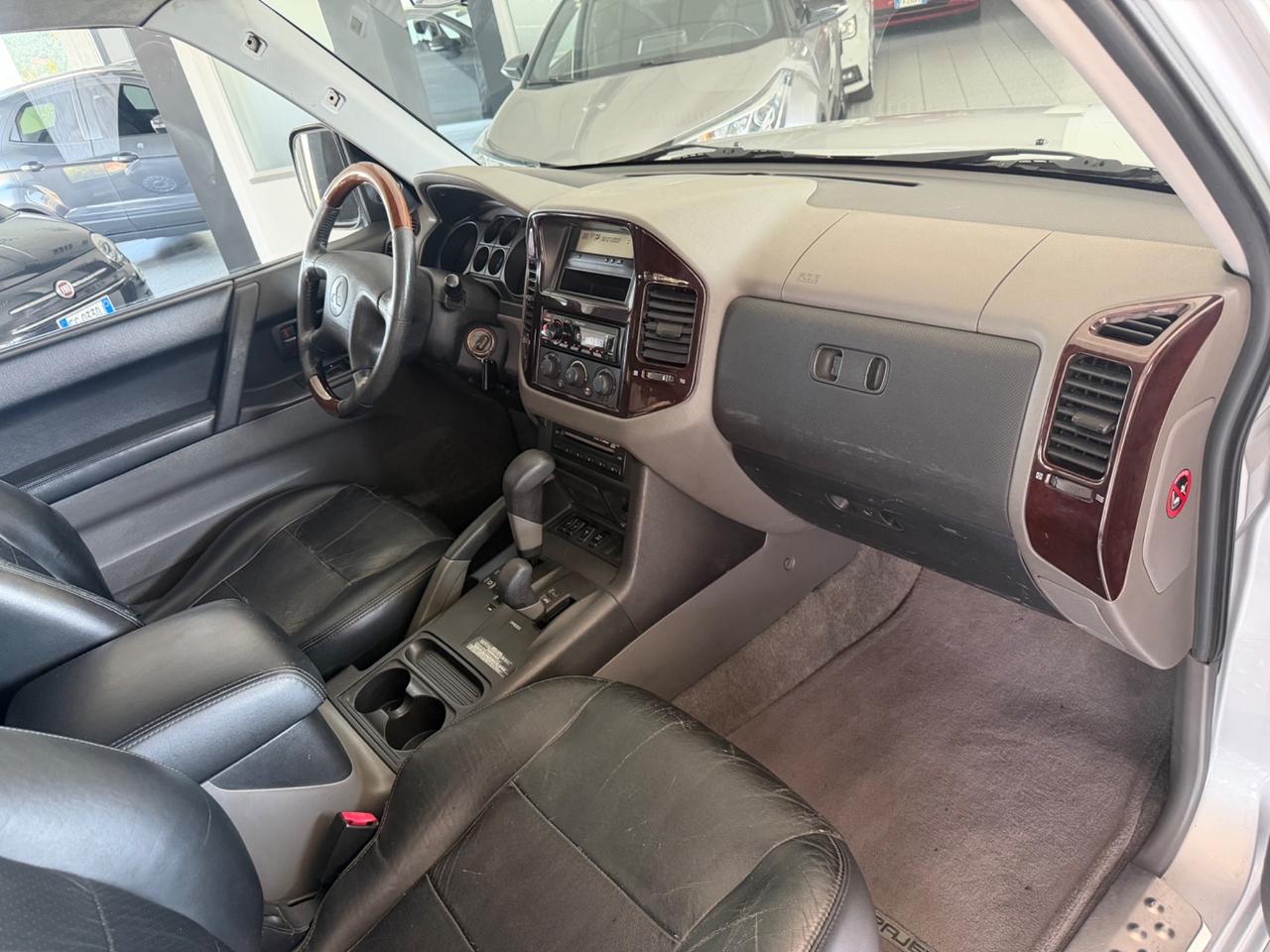 Mitsubishi Pajero 3.2 16V DI-D 3p. GLX
