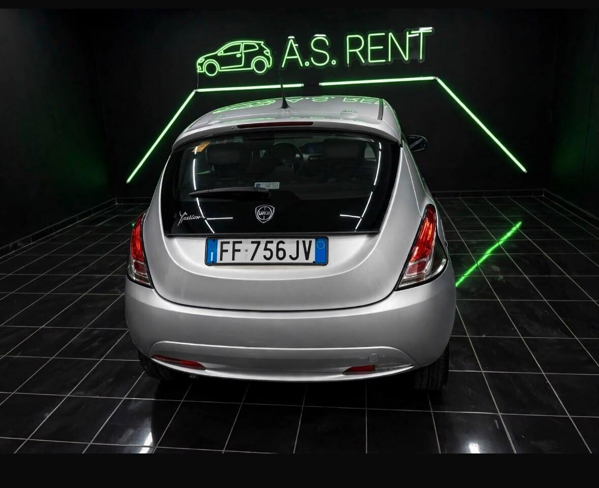 Lancia Ypsilon 1.3 MJT 16V 95 CV 5 porte S&S Gold