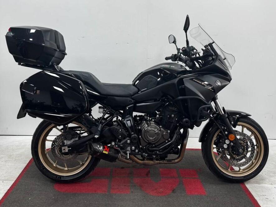 Yamaha Tracer 7 GT per patente A2