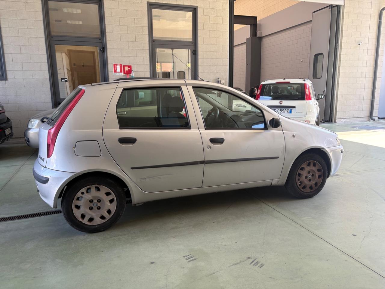 Fiat Punto 1.2i cat 5 porte ELX
