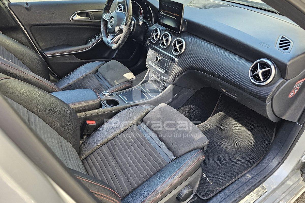 MERCEDES A 200 d Automatic 4Matic Premium