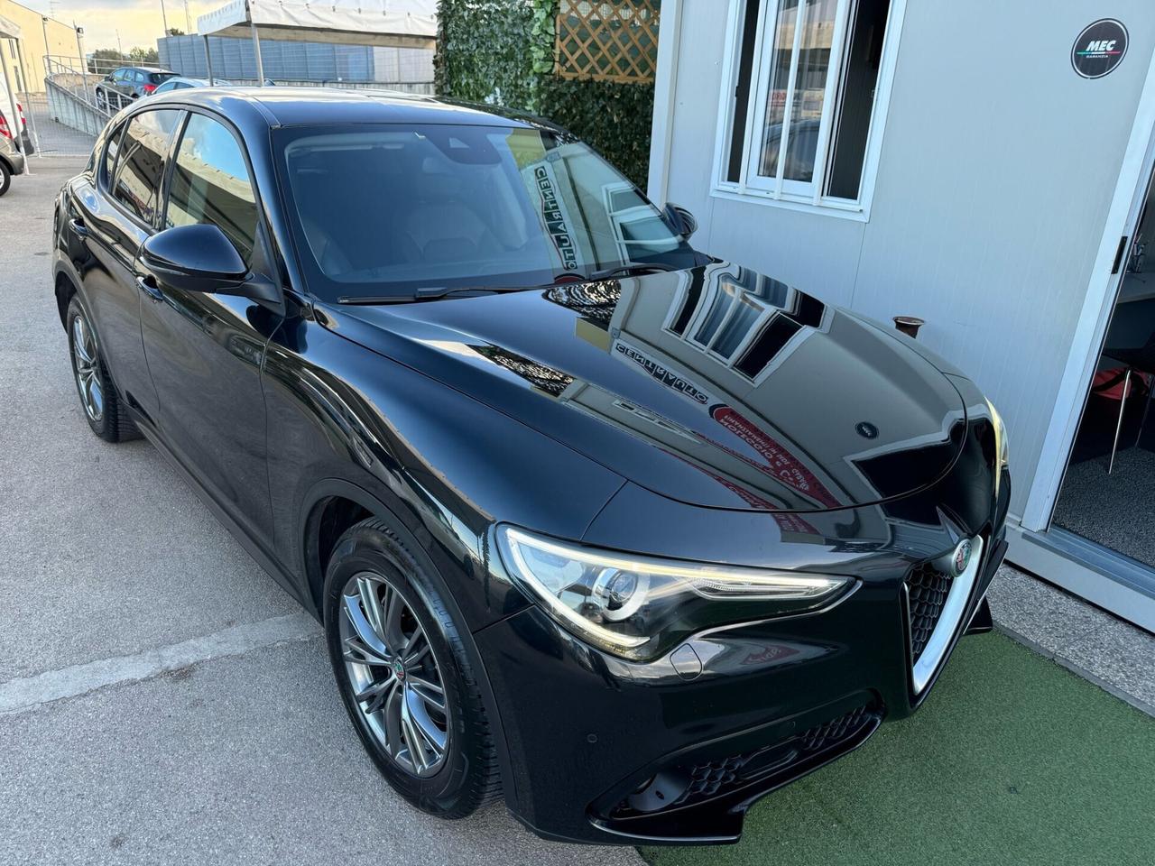 Stelvio 2.2 TD 180CV AT8 RWD Executive