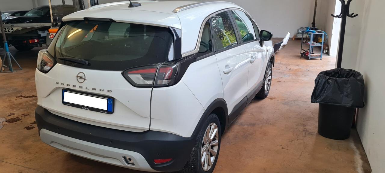 Opel Crossland 1.2 Turbo 12V 110 CV Start&Stop Design & Tech