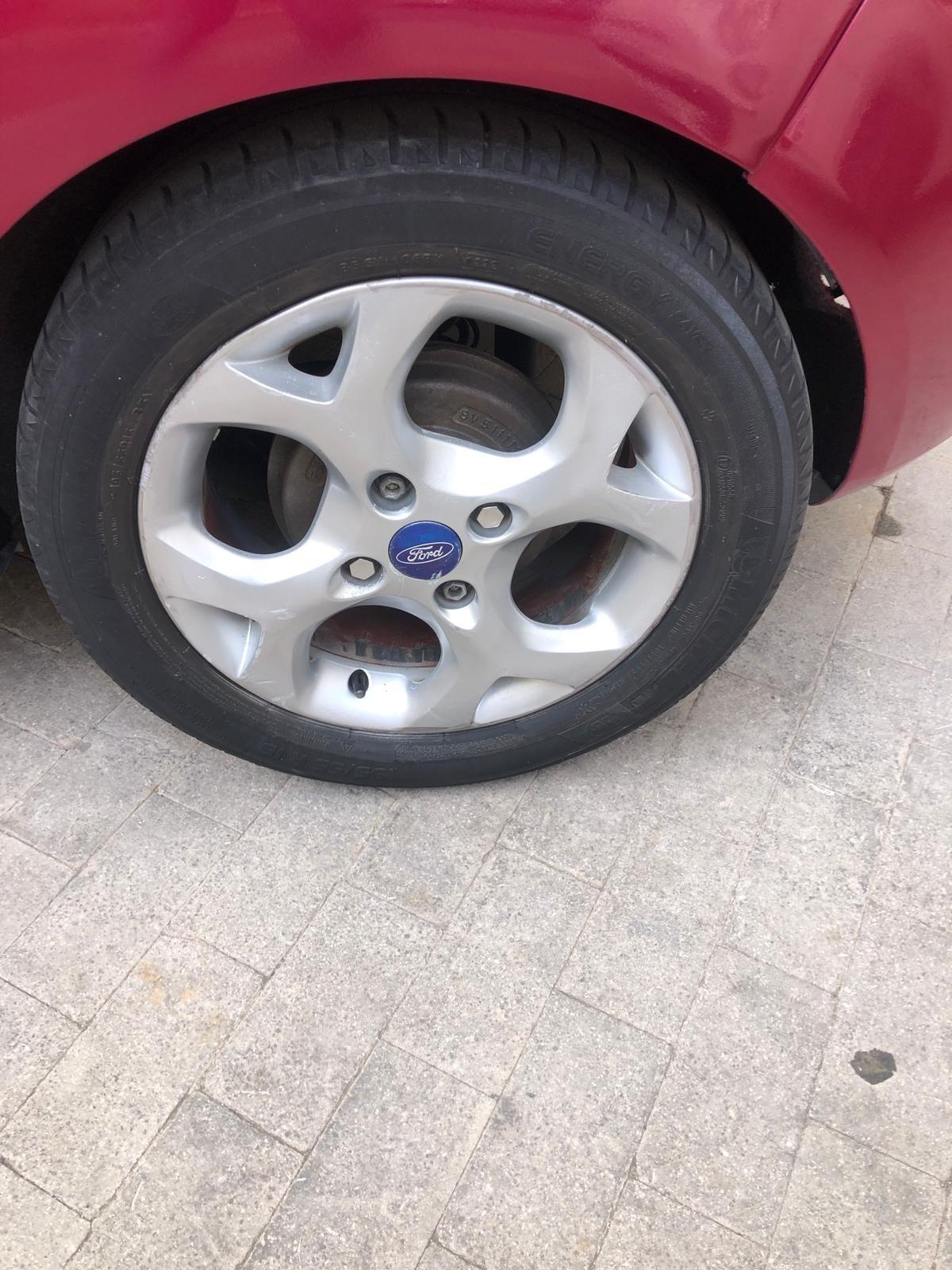 Ford Fiesta 1.2 82 CV 5 porte Titanium