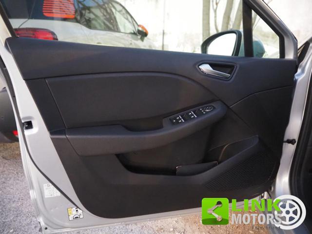 RENAULT Clio Full Hybrid E-Tech 140 CV