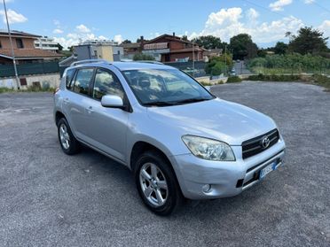 Toyota RAV 4 RAV4 2.2 D-4D 136 CV Sol