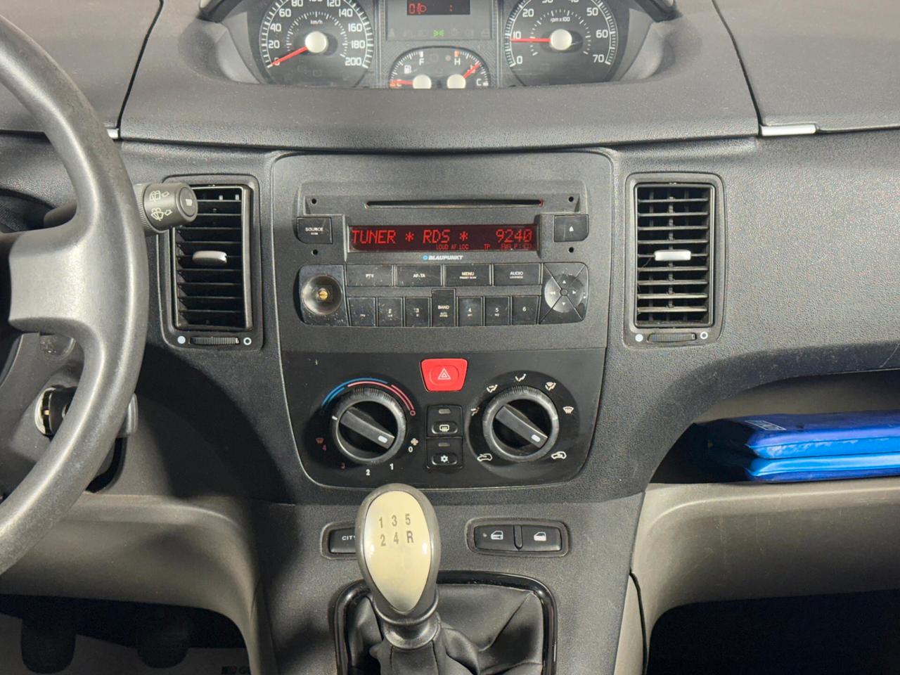 Fiat Idea 1.2 16V BlackLabel