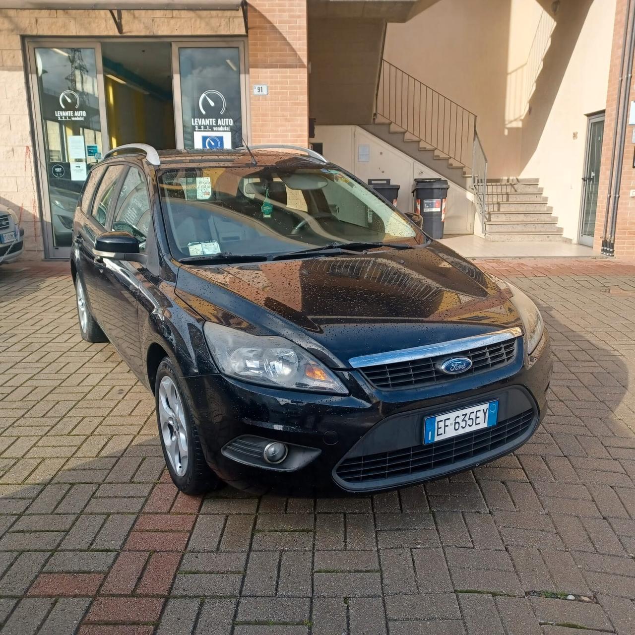 FOCUS 1.6 TDI SW CON MOTORE RIFATTO OTTIMO STATO