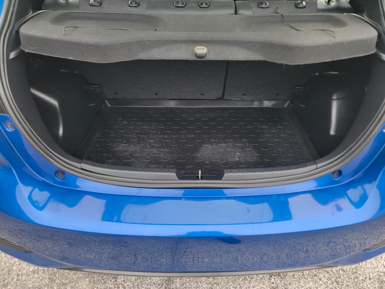 Toyota Yaris 1.5 Hybrid 5 porte Style SOLO 65 MILA KM !