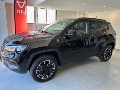 Jeep Compass 1.3 T4 240CV PHEV AT6 4xe Trailhawk