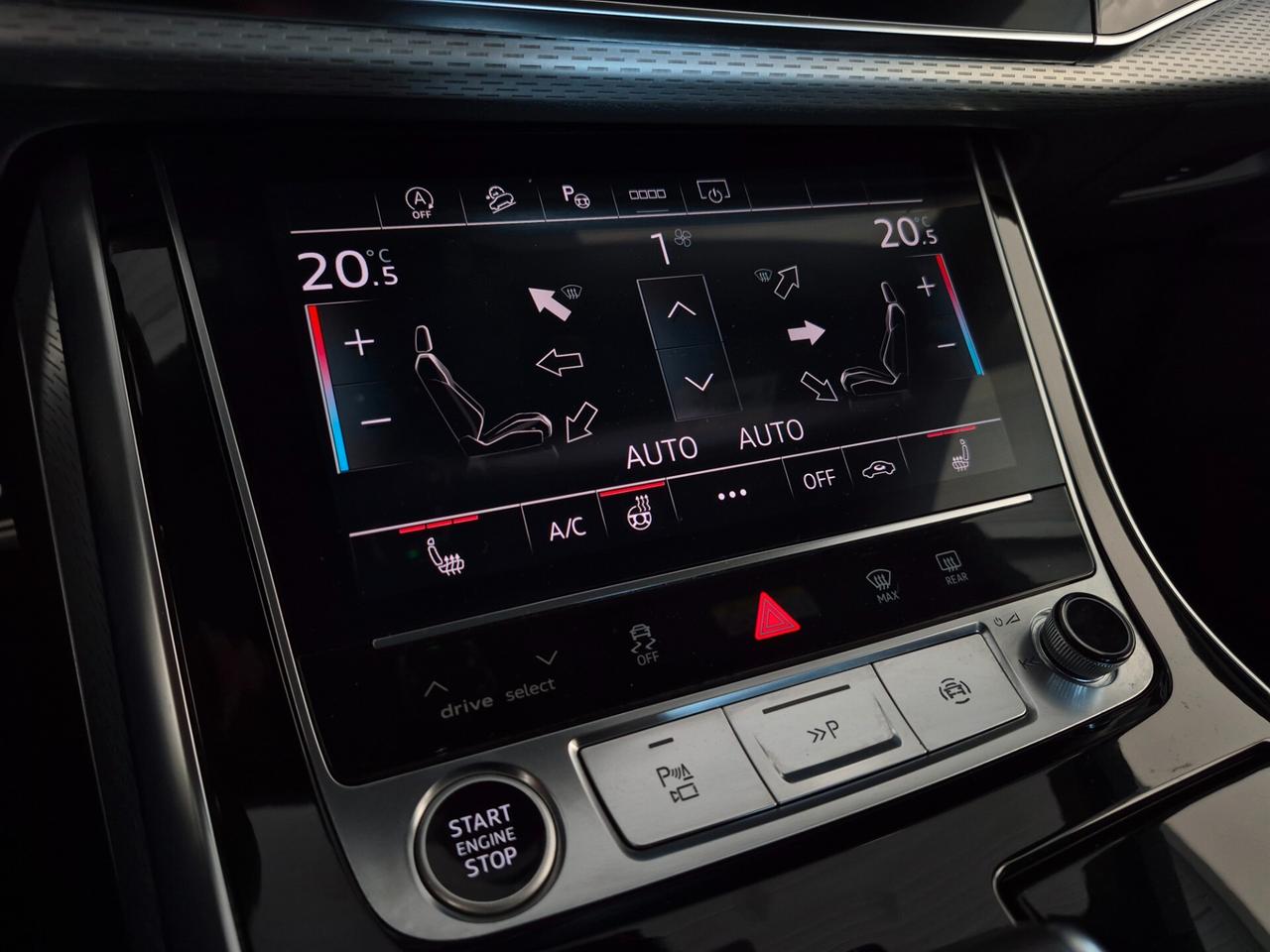 Audi Q8 45 TDI S LINE QUATTRO TIPTRONIC SOSPENSIONI ADATTIVE LASER C.21" APPLE CAR PLAY/ANDROID AUTO LUCI AMBIENTE PLUS 360°