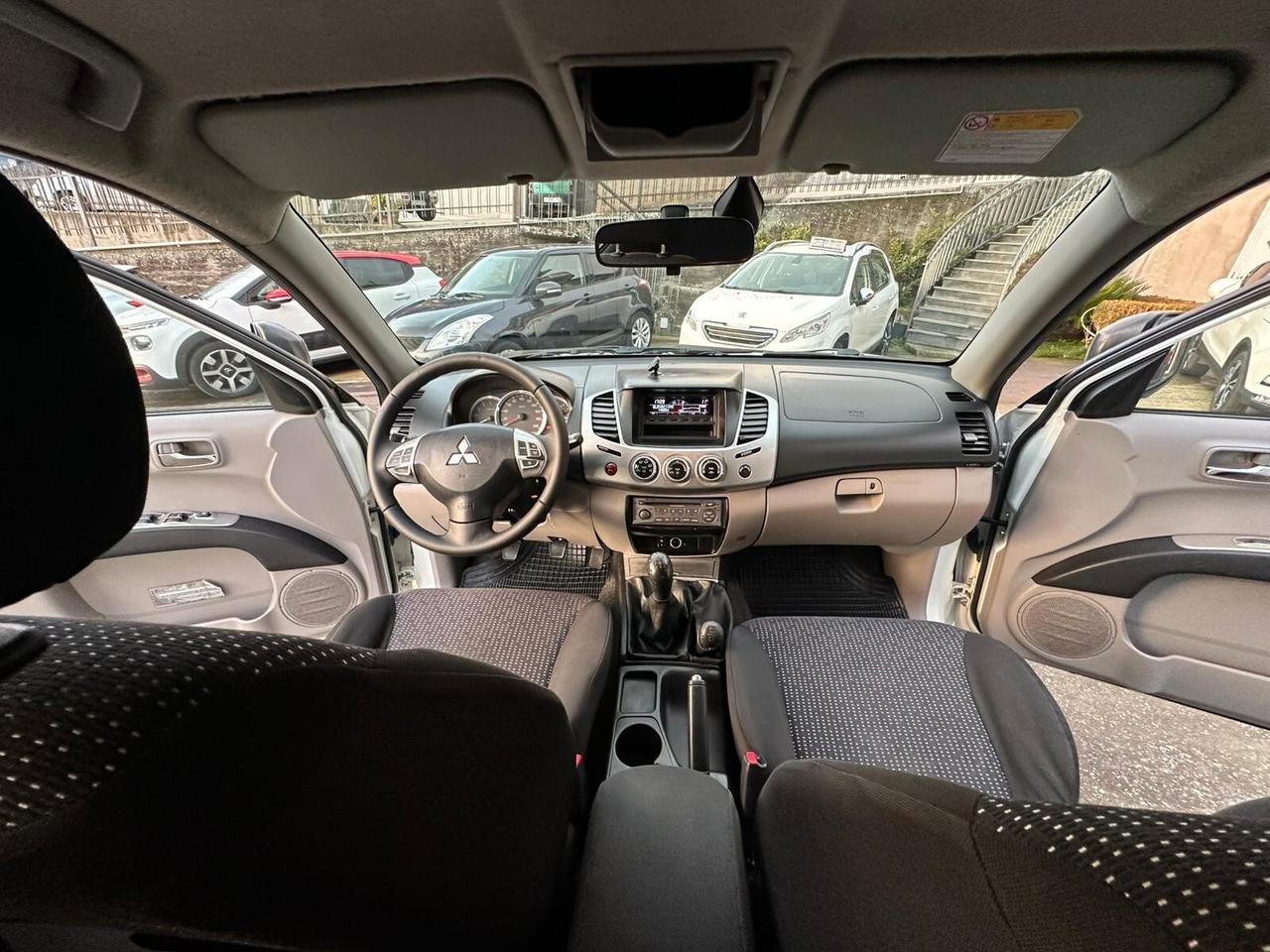 Mitsubishi L200 2.5 DI-D/178CV DC Intense Plus DPF