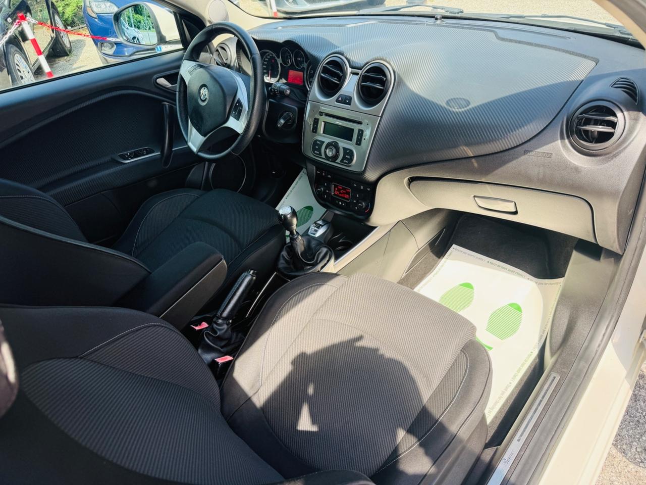 Alfa Romeo MiTo 1.4 78 CV Distinctive Premium Pack