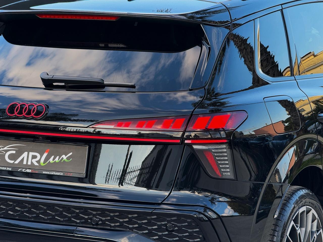 Audi Q3 TDI S line Plus 150CV S-tronic TETTO OLED