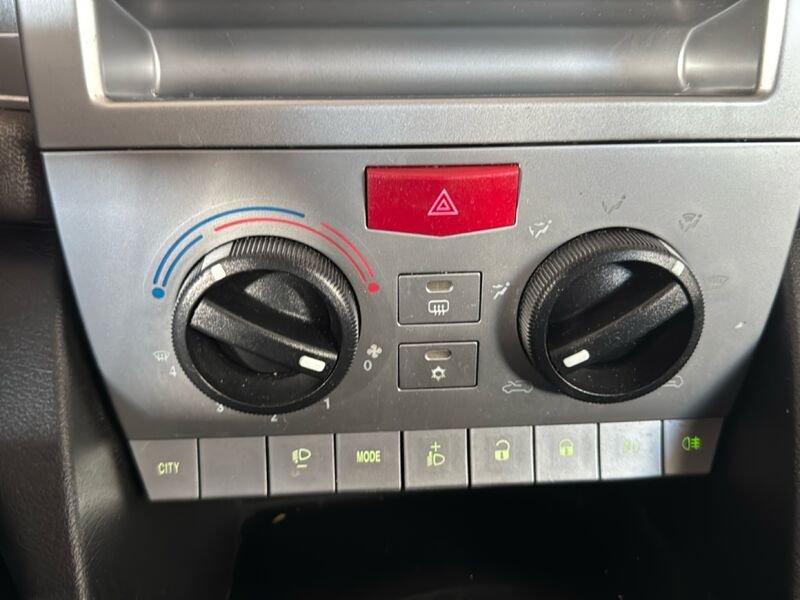 Lancia Ypsilon Ypsilon 1.2 8v Elle