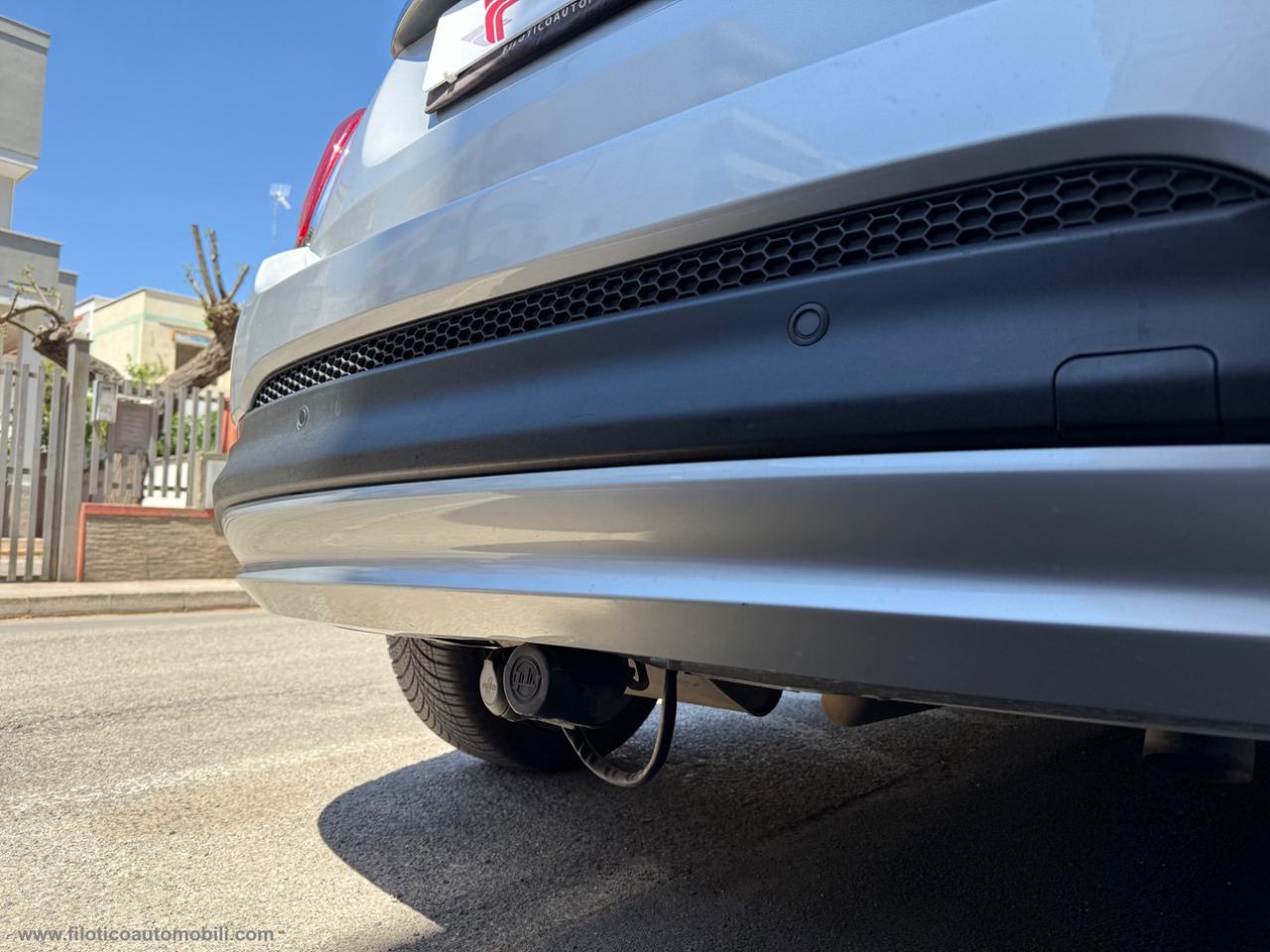 FIAT 500X 1.6 M.Jet 120 CV Lounge GANCIO TRAINO - FARI XENON