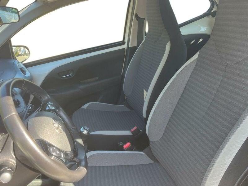 Toyota Aygo Aygo 5p 1.0 x-cool 72cv