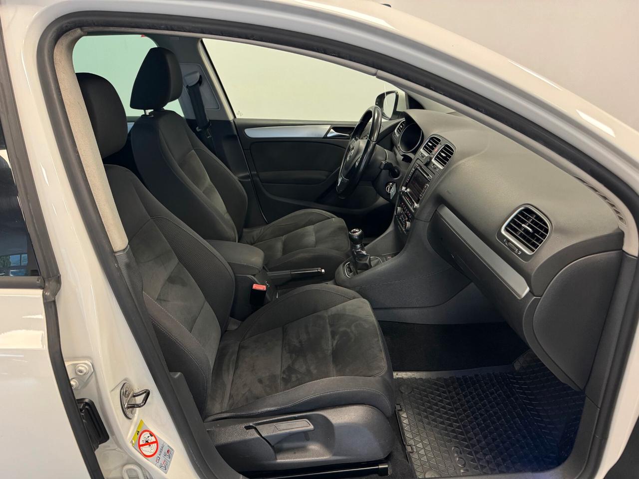 Volkswagen Golf 2.0 TDI 140CV DPF 5p. Highline FARI LED