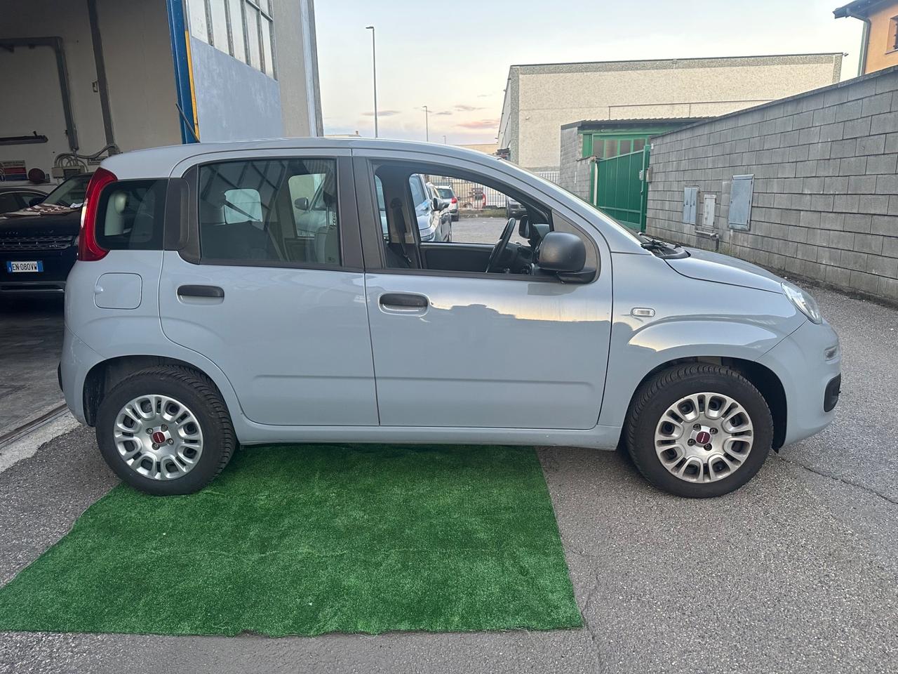 FIAT PANDA 1.2 BENZINA NEOPATENTATI