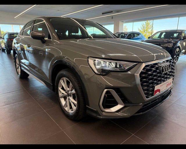 AUDI Q3 SPB 35 TFSI S tronic S line edition