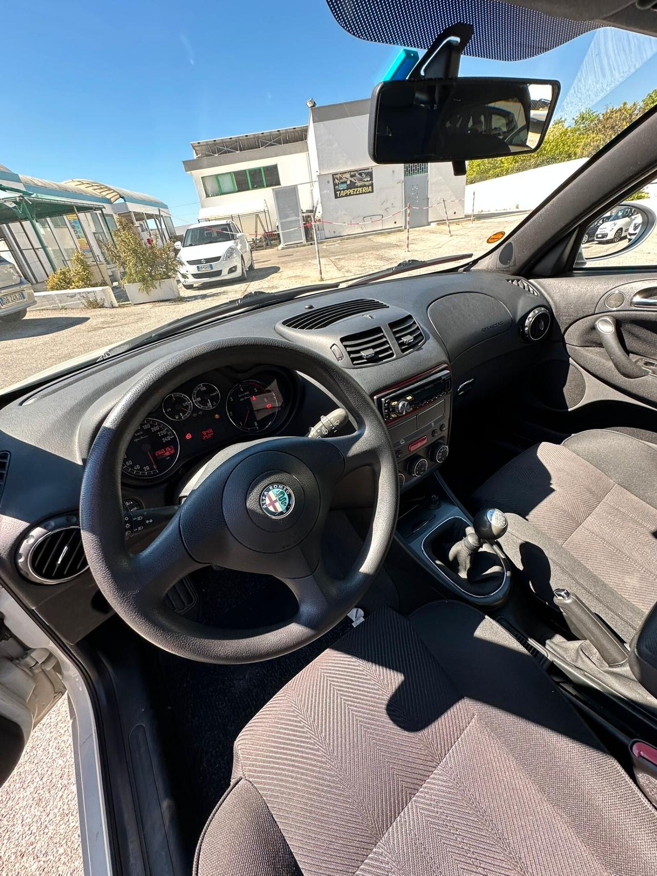 Alfa Romeo 147 1.9 JTD (120) 5 porte Progression