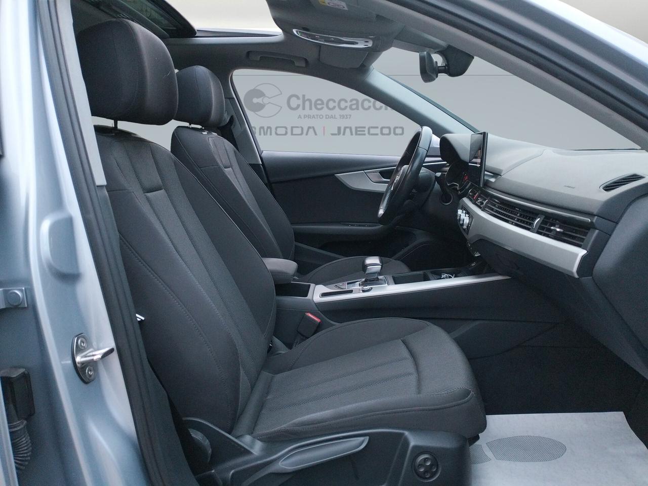 Audi A4 V Berlina 30 2.0 tdi mhev Business 136cv s-tronic