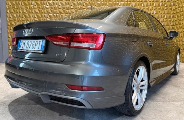 Audi A3 Sedan 30 1.6 tdi S-line116cv s-tronic