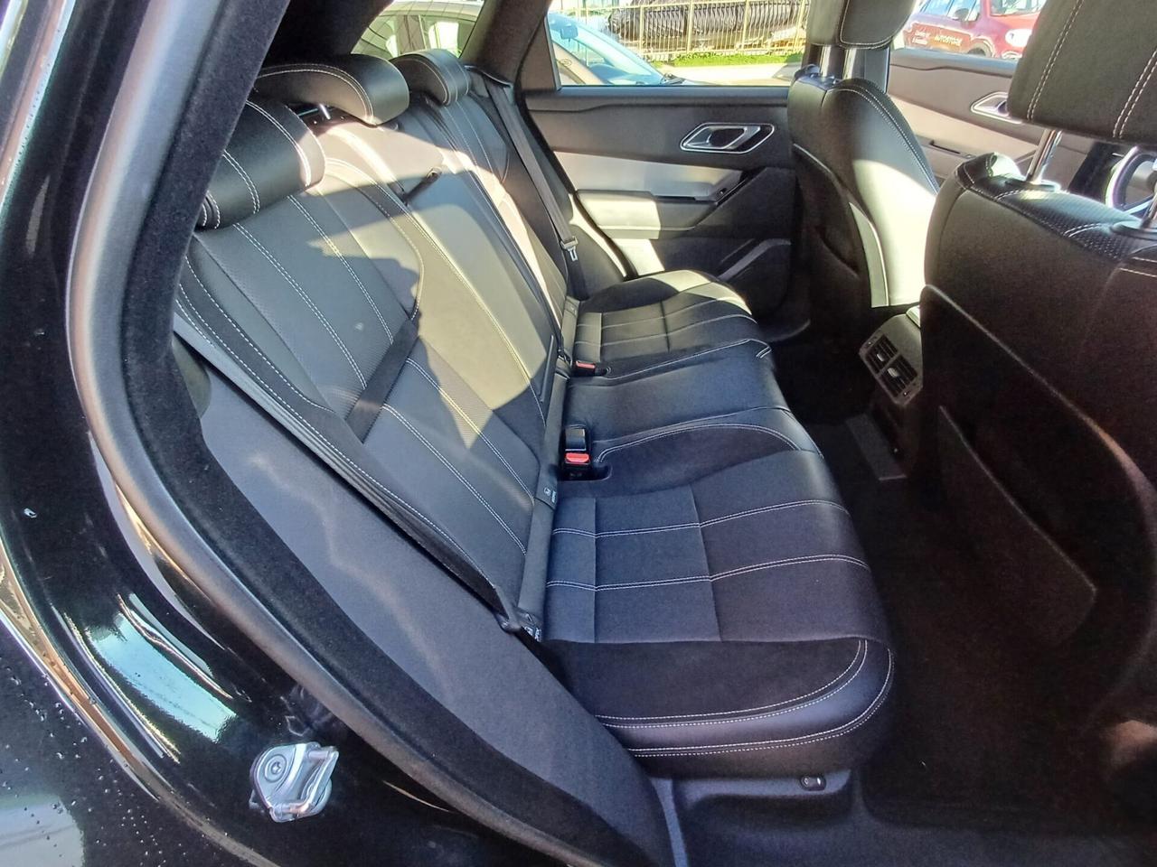 Range Rover Velar 2.0D I4 R-Dynamic S 4wd