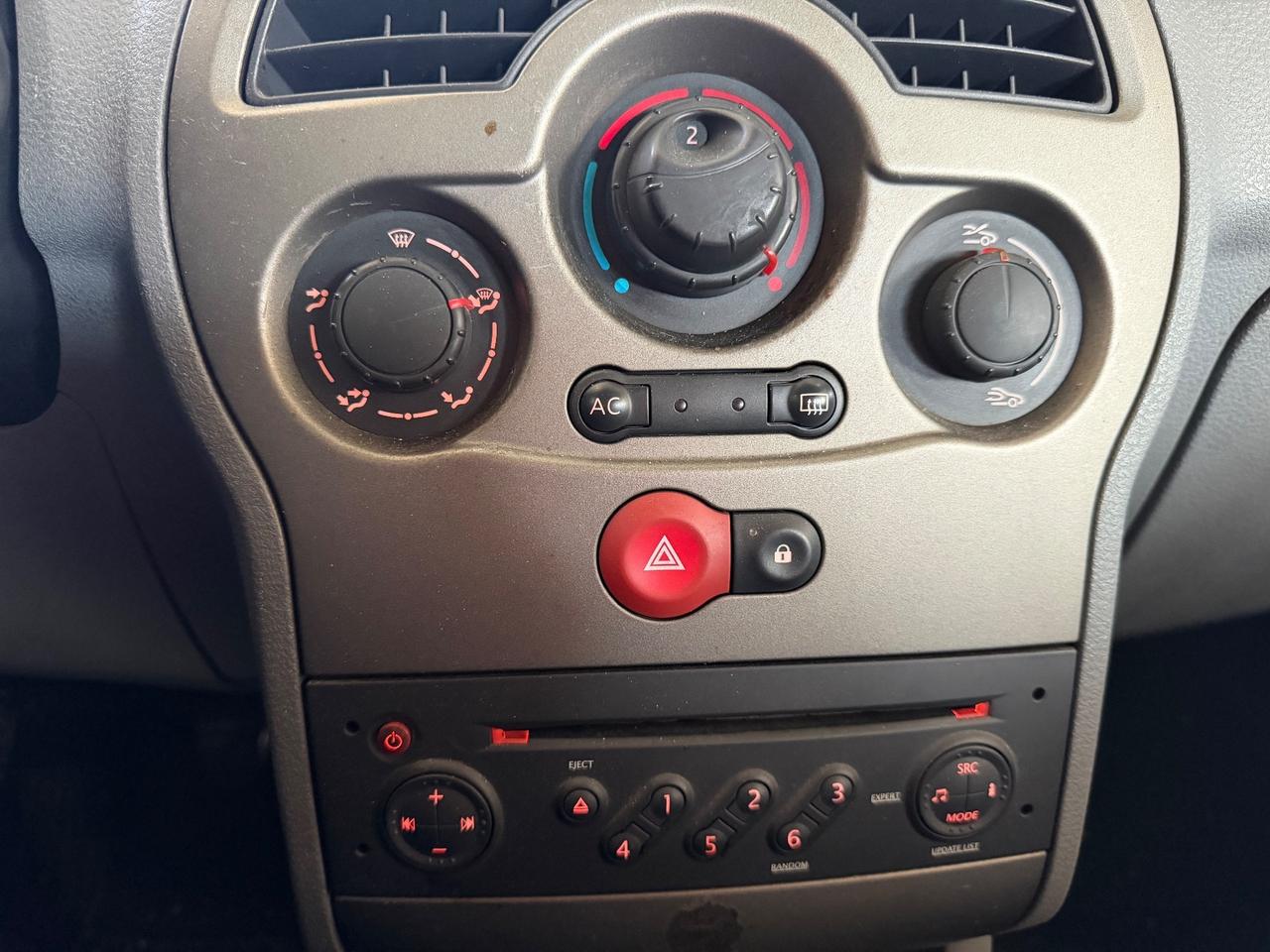 Renault Modus 1.5 dCi 70CV Dynamique