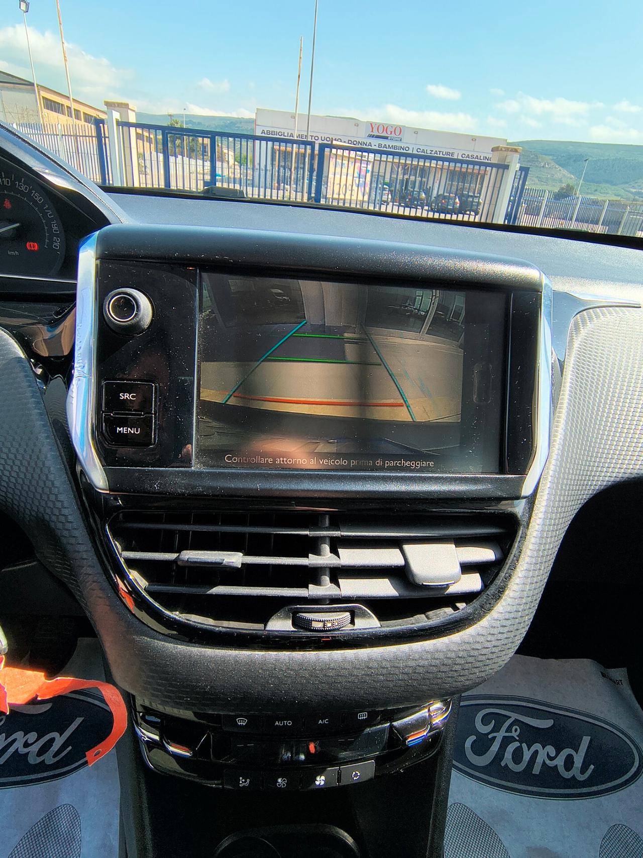 Peugeot 208 BlueHDi 75 5 porte Allure ICE Grey