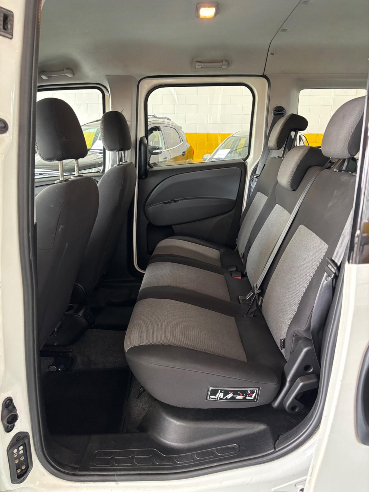 Fiat Doblò 2.0 MJT AUTOCARRO 5 POSTI