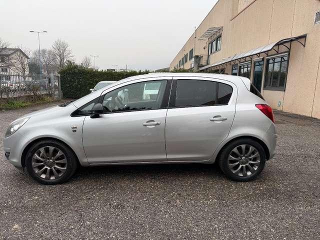 Opel Corsa 1.2 5 porte Edition