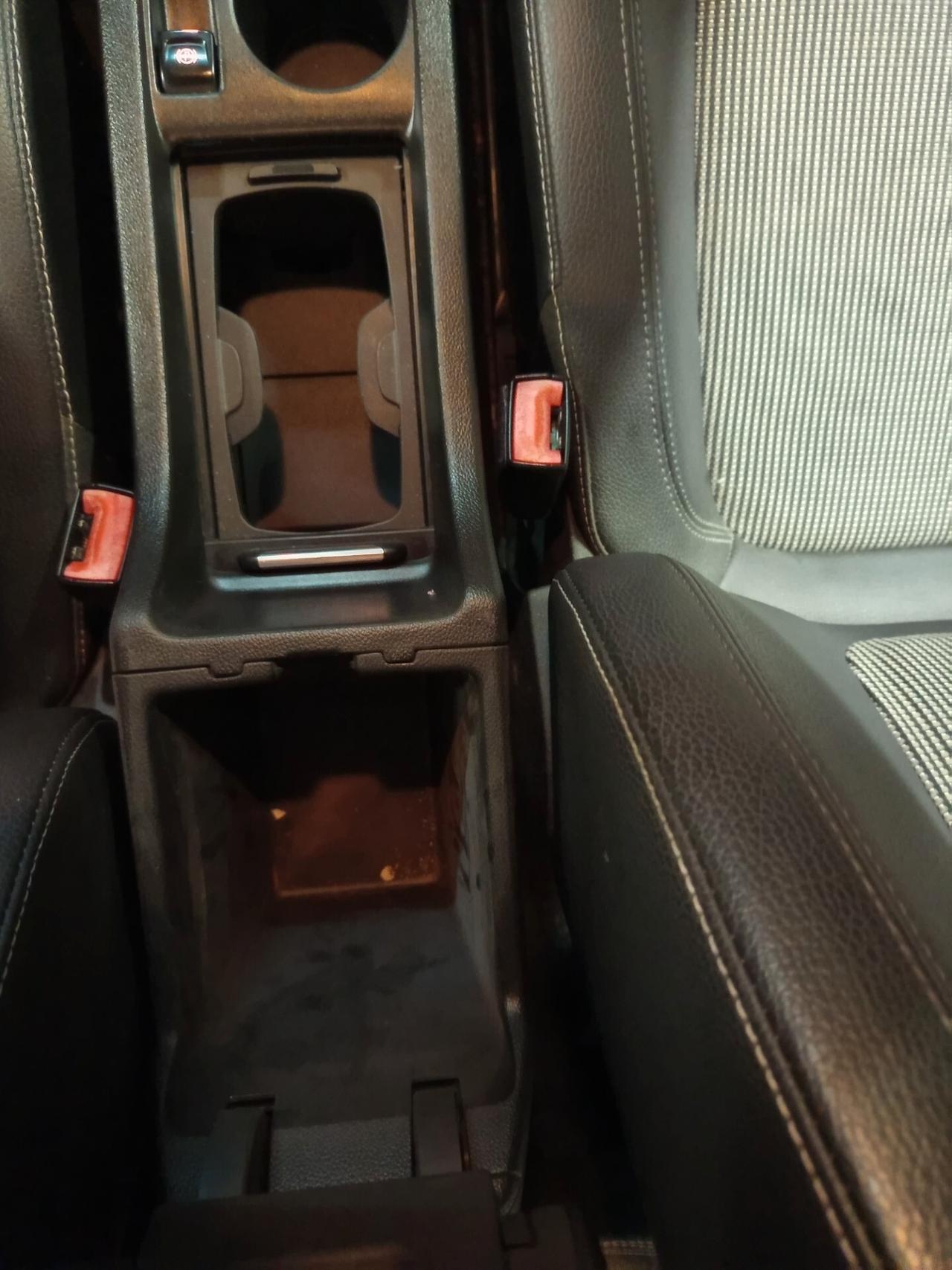 Opel Astra 1.7 CDTI 125CV 5 porte Cosmo ok neopatentati