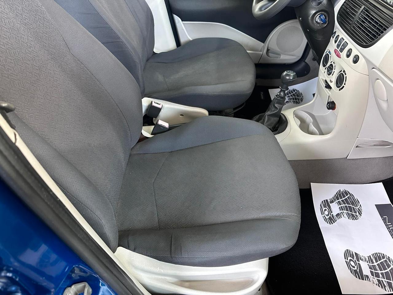 Fiat Punto 1.2 16V 5 porte Emotion