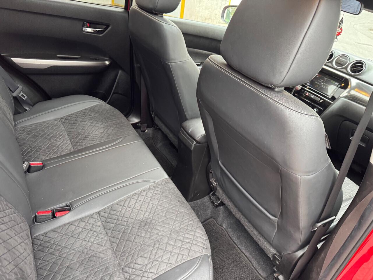 SUZUKI VITARA 1.5 FULL HYBRID AUTOMATICO 4WD