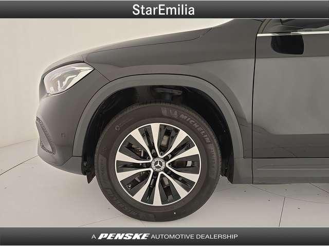 Mercedes-Benz GLA 200 GLA 200 d Automatic Sport