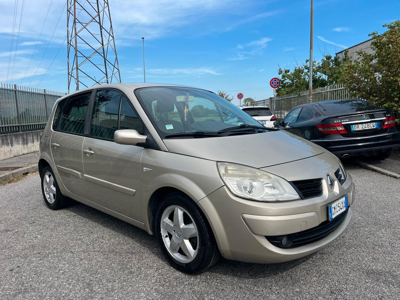 Renault Scénic 1.6 16V GPL