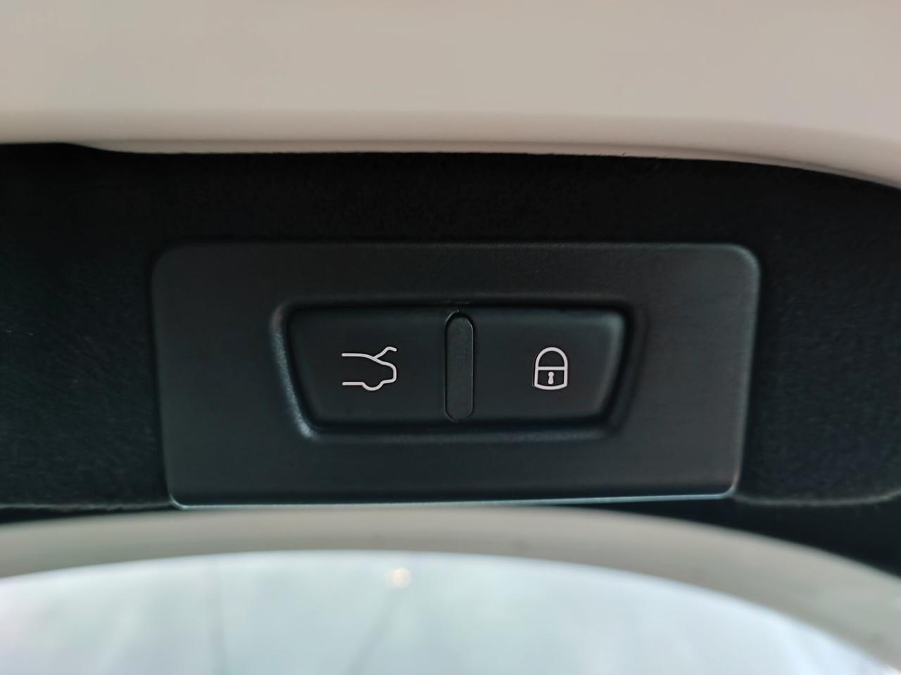 Maserati Ghibli V6 Modena PARI AL NUOVO
