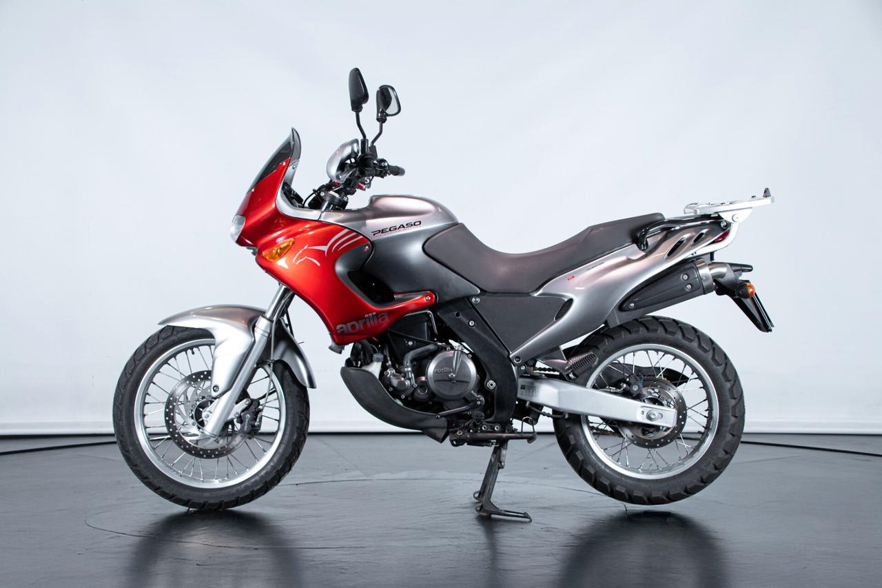 Aprilia Pegaso 650 - 2004