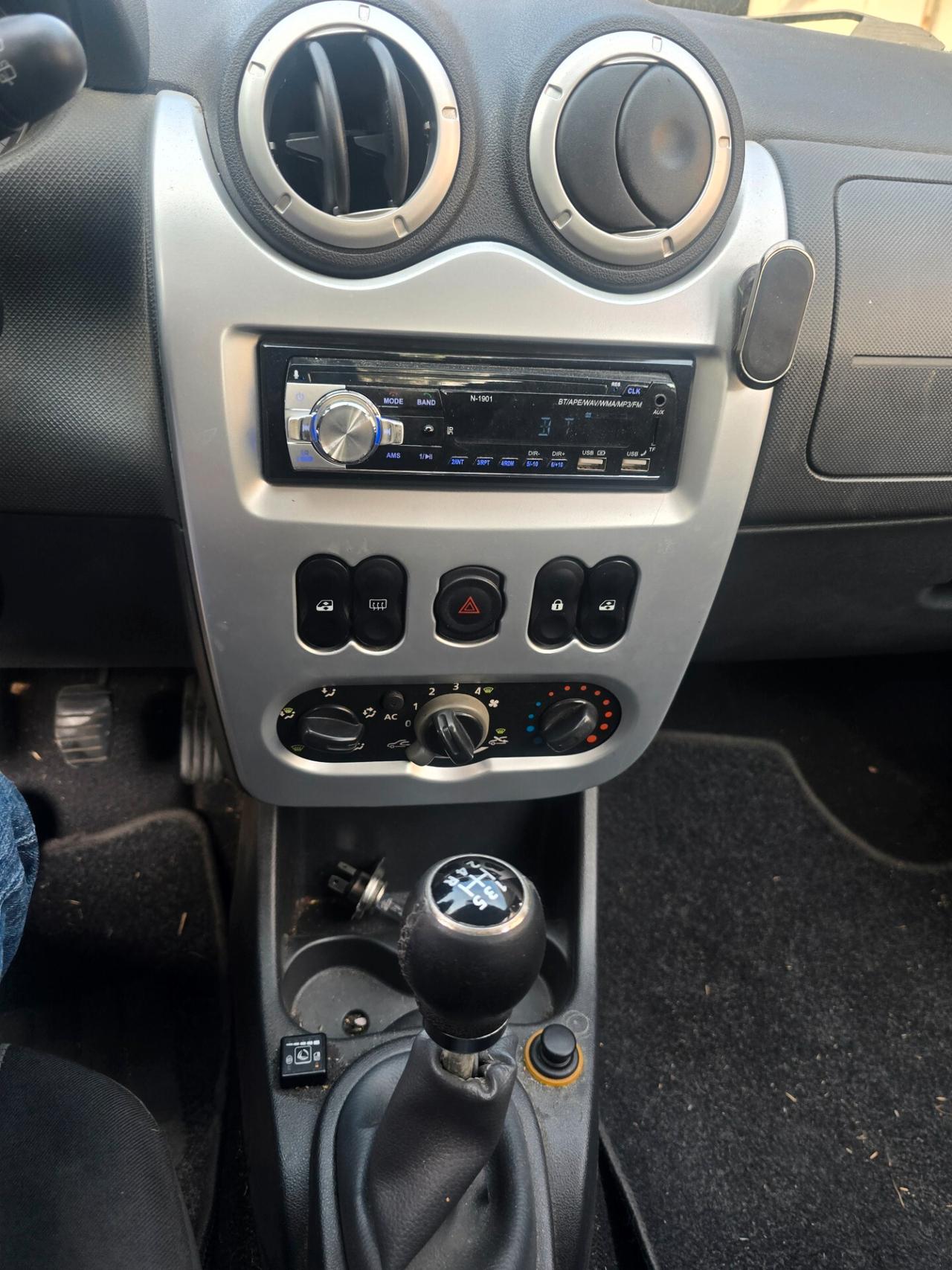 Dacia Sandero 1.4 8V GPL