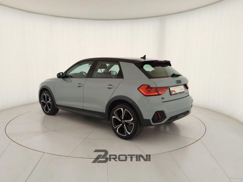 Audi A1 Sportback 30 TFSI S tronic Identity Black