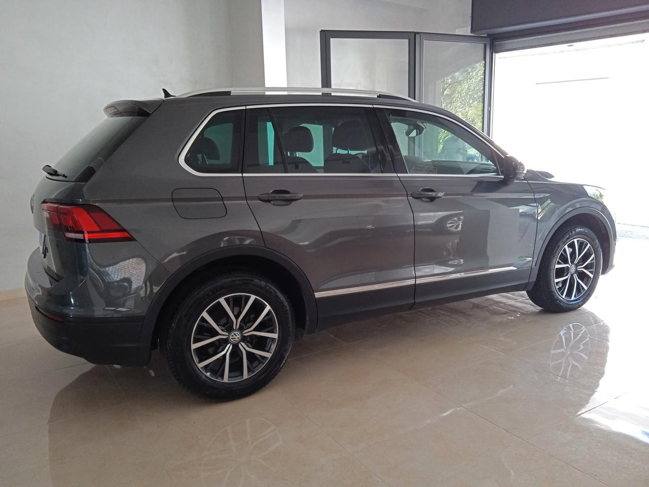 Volkswagen Tiguan 2.0 TDI SCR DSG Advanced BlueMotion